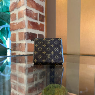 LOUIS VUITTON Small LV Monogram Folding Jewelry Case SN0074 4