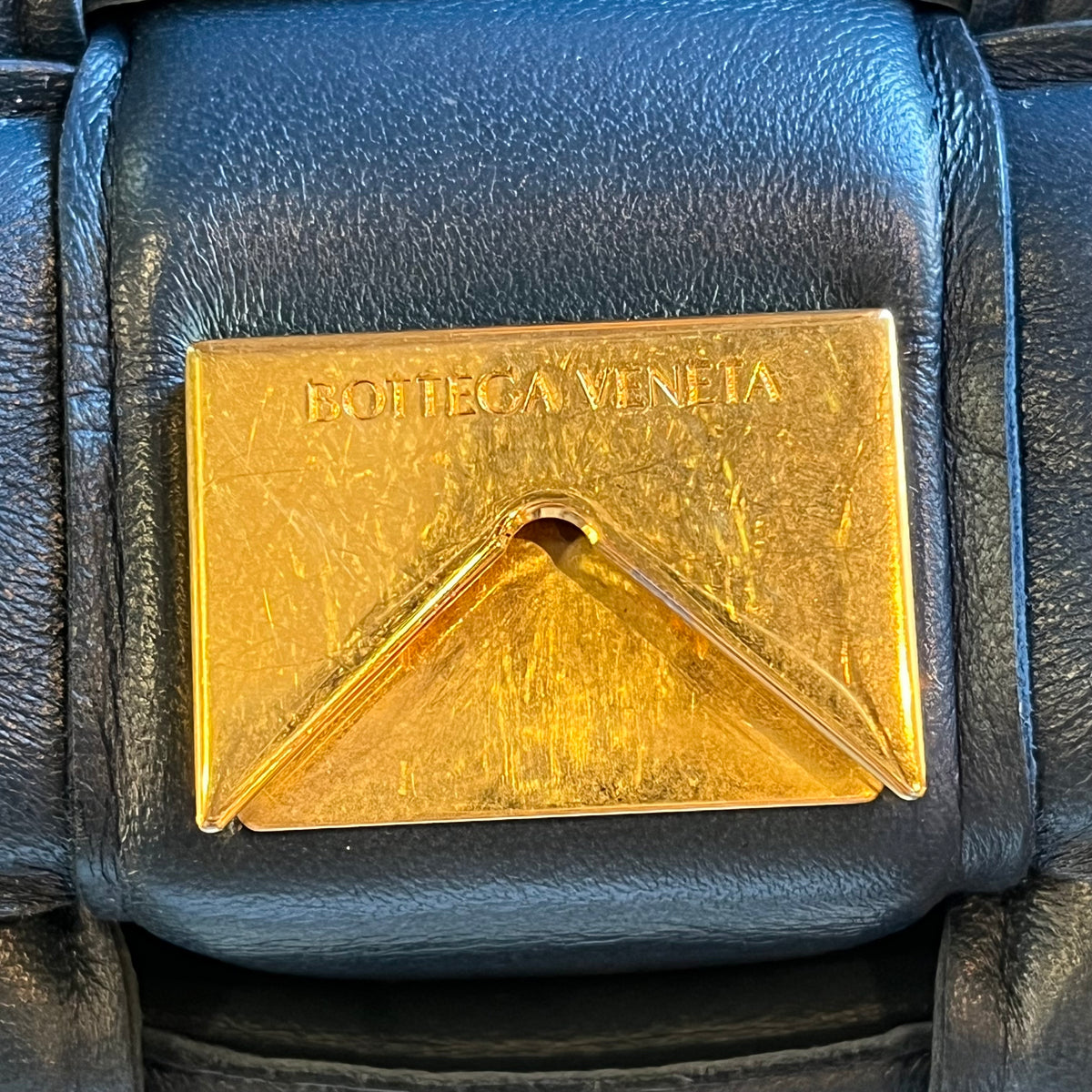 BOTTEGA VENETA Classic  Padded Cassette Navy Blue