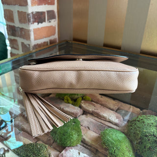 GUCCI Tan Soho Chain Crossbody Medium