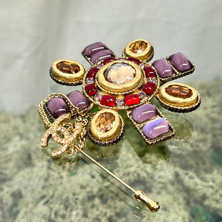 CHANEL Vintage Gripoix Brooch with CC Pin