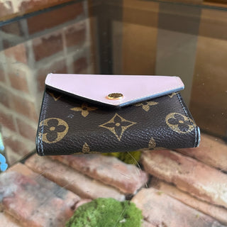 LOUIS VUITTON Zoe Brown Pink Monogram Canvas Compact Wallet
