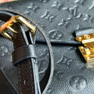 LOUIS VUITTON Pochette Metis Empreinte Black Leather Shoulder Bag