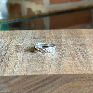 DAVID YURMAN Crossover Band Ring