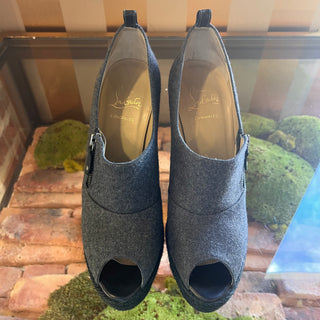 LOUBOUTIN Deroba Gray Flannel Peep Toe Espadrilles Booties SZ 40 (US 10)