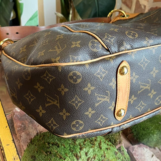 LOUIS VUITTON Galliera GM Brown Monogram Canvas Hobo Bag