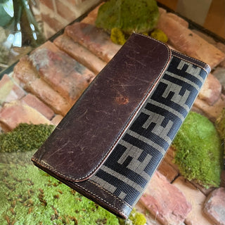 FENDI Sas Brown Vinatge Zucca Canvas Wallet
