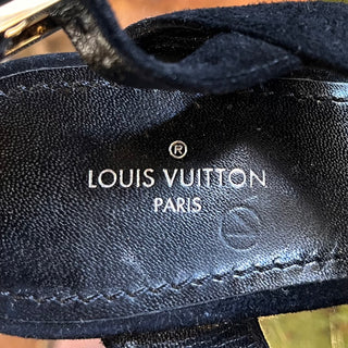 LOUIS VUITTON Suede V Logo Platform Sandals SZ 37 (US 7)