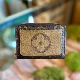 LOUIS VUITTON Lou Monogram Wallet