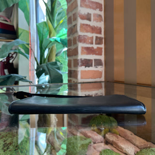 LOUIS VUITTON Pochette Black Epi Leather