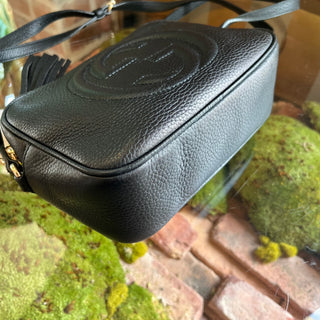 GUCCI Soho Disco Black Pebbled Leather Crossbody