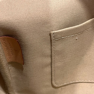 LOUIS VUITTON Favorite MM Damier Azur Canvas Crossbody