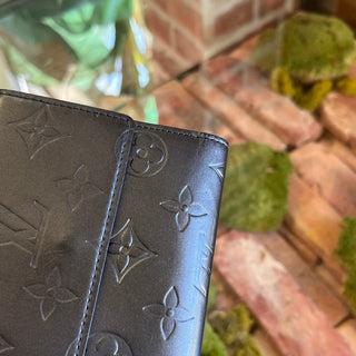 LOUIS VUITTON Elise Gray Matte Vernis Leather Wallet