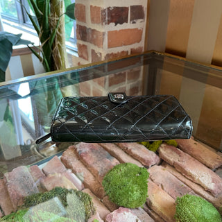 CHANEL Green Patent Leather Wallet