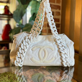 CHANEL Rhodios White Modern Chain Shoulder Bag ADI1189