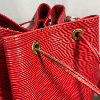 LOUIS VUITTON Petit Noe Epi Castillan Red Bucket Bag