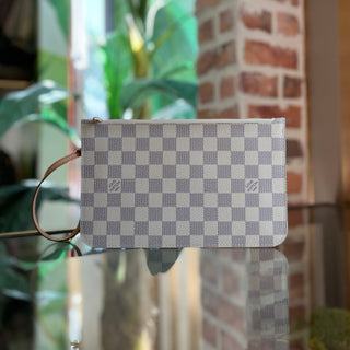 LOUIS VUITTON Neverfull Damier Azur Canvas Pochette