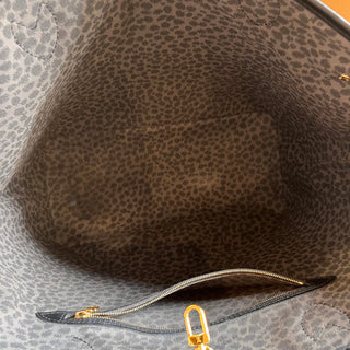 LOUIS VUITTON Neverfull MM Wild At Heart Black Canvas Tote