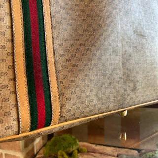 GUCCI Beige Tan Micro GG Canvas Vintage Web Zip Around Travel Bag Suitcase