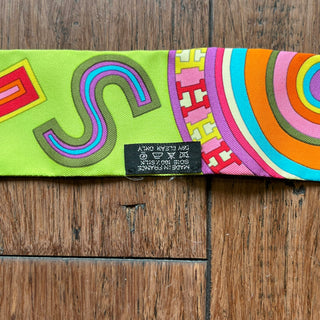 HERMÈS Tohu Bohu Neon Green Silk Twilly Scarf