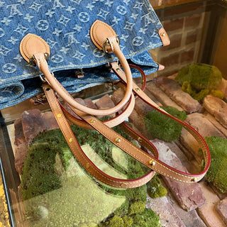 LOUIS VUITTON Onthego MM Blue Monogram Denim Tote Bag