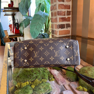 LOUIS VUITTON One Handle Flap MM Black Monogram Canvas Leather Bag