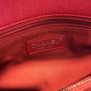 CHANEL Coco Handle Medium Red Caviar Top Handle Bag