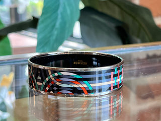 HERMES Abstract Sangles Enamel Wide Bangle