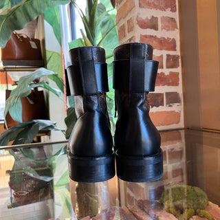 LOUIS VUITTON Wonderland Flat Ranger Black Brown Calfskin Monogram Boots SZ41(11US)