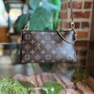 LOUIS VUITTON Pallas Monogram Noir Canvas Clutch Crossbody Bag