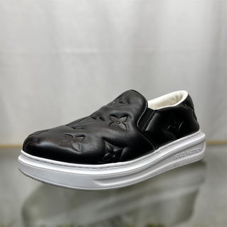 LOUIS VUITTON Beverly Hills Black Monogram-Debossed Leather MENS Slip On Sneakers SZ6.5(7.5US)