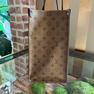 LOUIS VUITTON LV Monogram OnTheGo GM