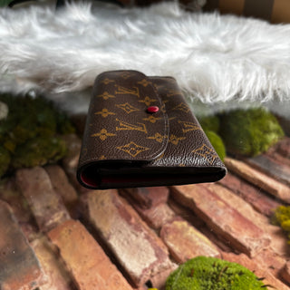 LOUIS VUITTON Monogram Emilie Wallet