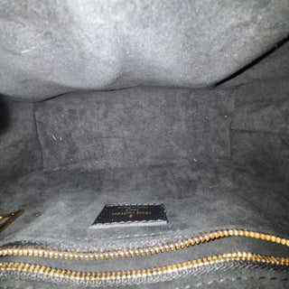 LOUIS VUITTON Petite Malle Souple