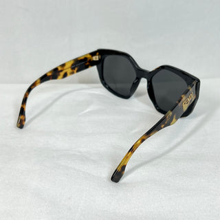 FENDI FE40017I Havana Square Sunglasses TS3578