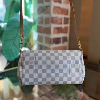 LOUIS VUITTON Favorite MM Damier Azur Canvas Crossbody