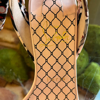 LOUBOUTIN Fetish Du Desert Pink Patent Leather Ankle Tie Heels SZ 37 (US 7)
