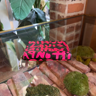LOUIS VUITTON Limited Edition Fuchsia Graffiti Stephen Sprouse Zippy Coin Purse