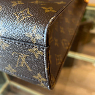 LOUIS VUITTON Monogram Sac Plat NM