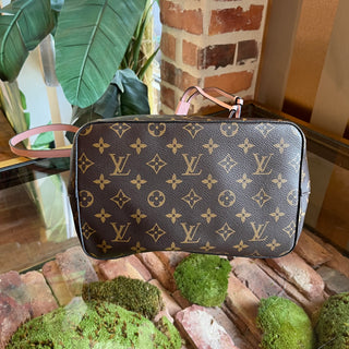 LOUIS VUITTON Neonoe MM Rose Poudre Monogram Canvas Bucket Bag