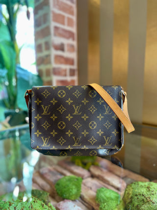 LOUIS VUITTON Vintage Musette Tango Shoulder Bag