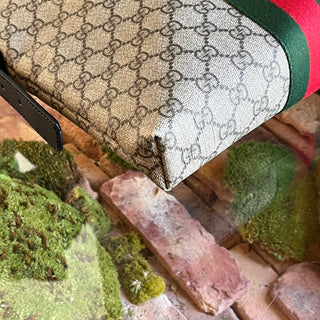 GUCCI Black GG Coated Canvas Medium Messenger Bag