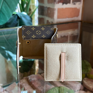 LOUIS VUITTON Mini Folding Jewelry Case Monogram