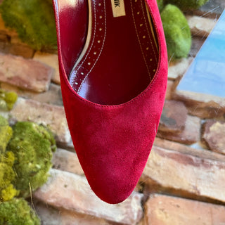 MANOLO BLAHNIK Red Suede Slingback Heels SZ 38.5 (US 8.5)