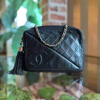CHANEL Black Quilted Lambskin Front Pocket Tassel CC Vintage Crossbody Bag