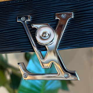 LOUIS VUITTON Grenelle MM in Epi Leather