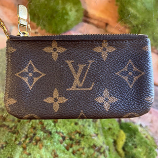 LOUIS VUITTON Monogram Coated Canvas Key Pouch
