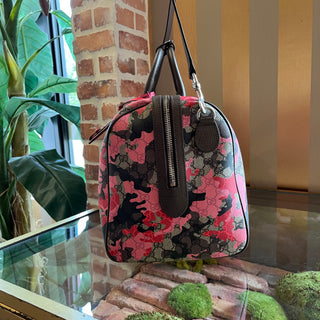 GUCCI Medium Savoy GG Supreme Monogram Camouflage Duffle Bag