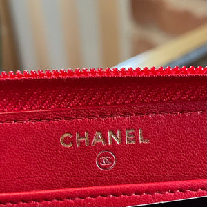 CHANEL Red Quilted Lambskin Leather Boy Long Zipped Wallet NIB TS3197
