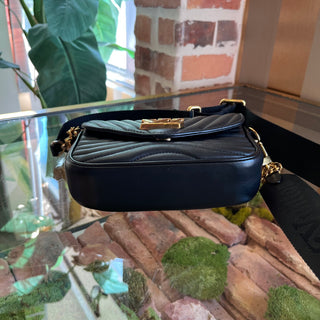LOUIS VUITTON New Wave Multi-Pochette Black Quilted Leather Crossbody