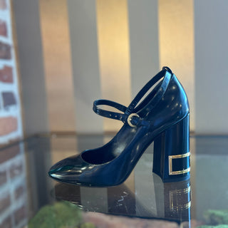 LOUIS VUITTON Black Mary Jane Pumps SZ 37.5 (US 7.5)